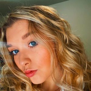 Meet your Posher, Melody